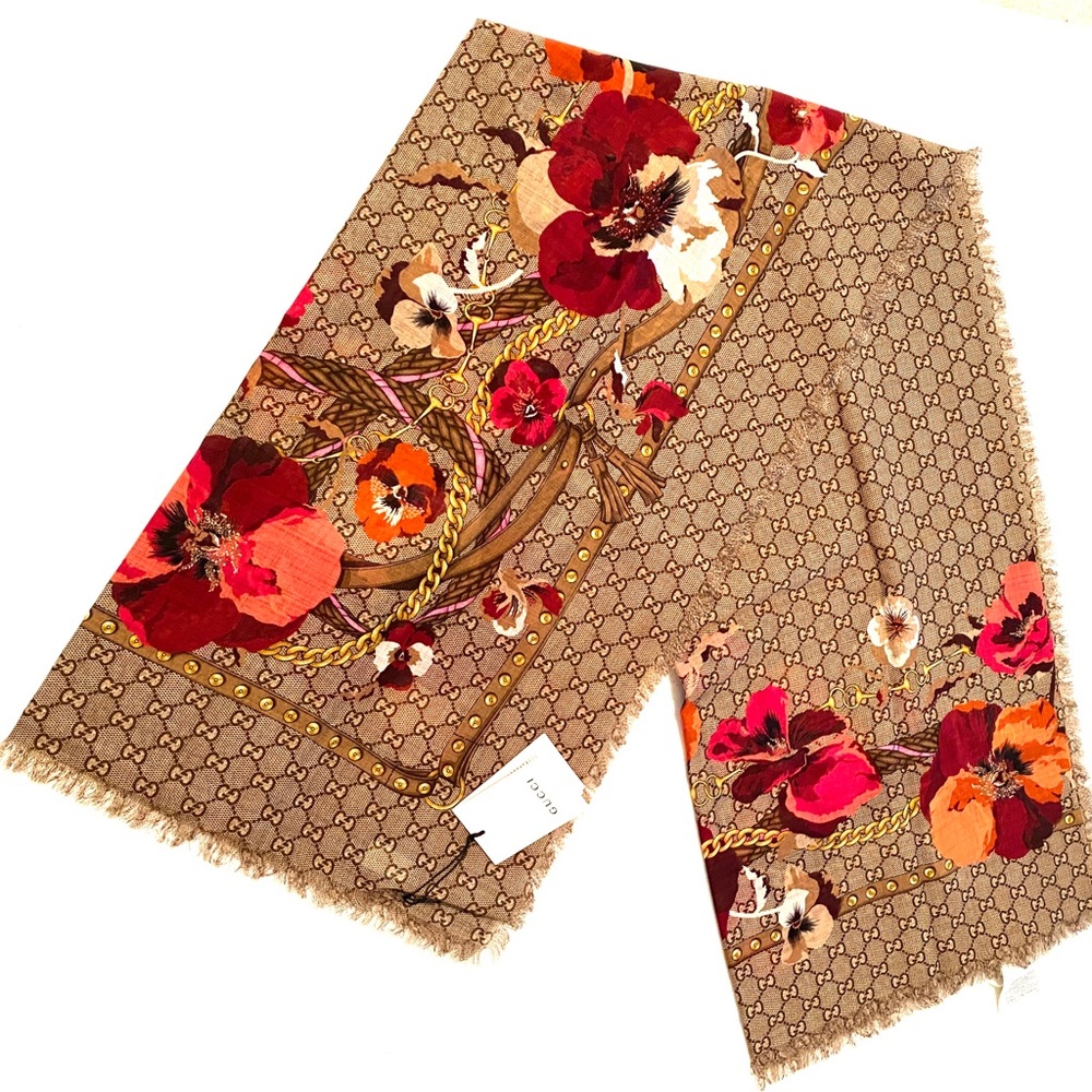 GUCCI Pansies wrap NEW with tags *sold*